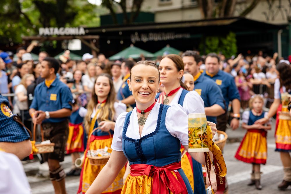 Kochk&auml;sewagen na Oktoberfest Blumenau