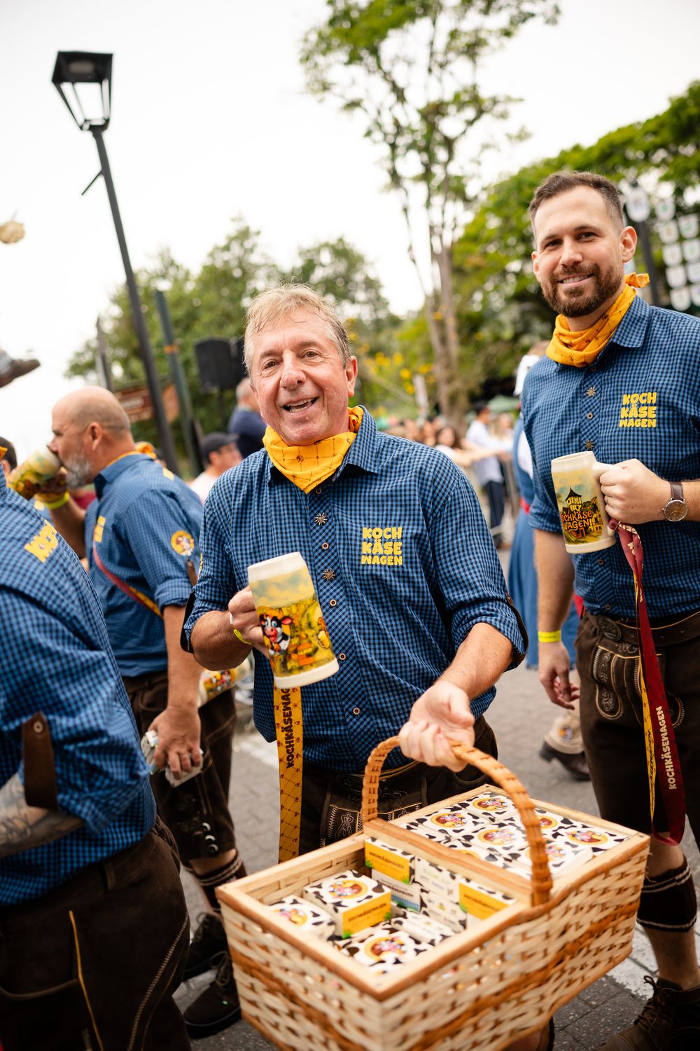 Kochk&auml;sewagen na Oktoberfest Blumenau